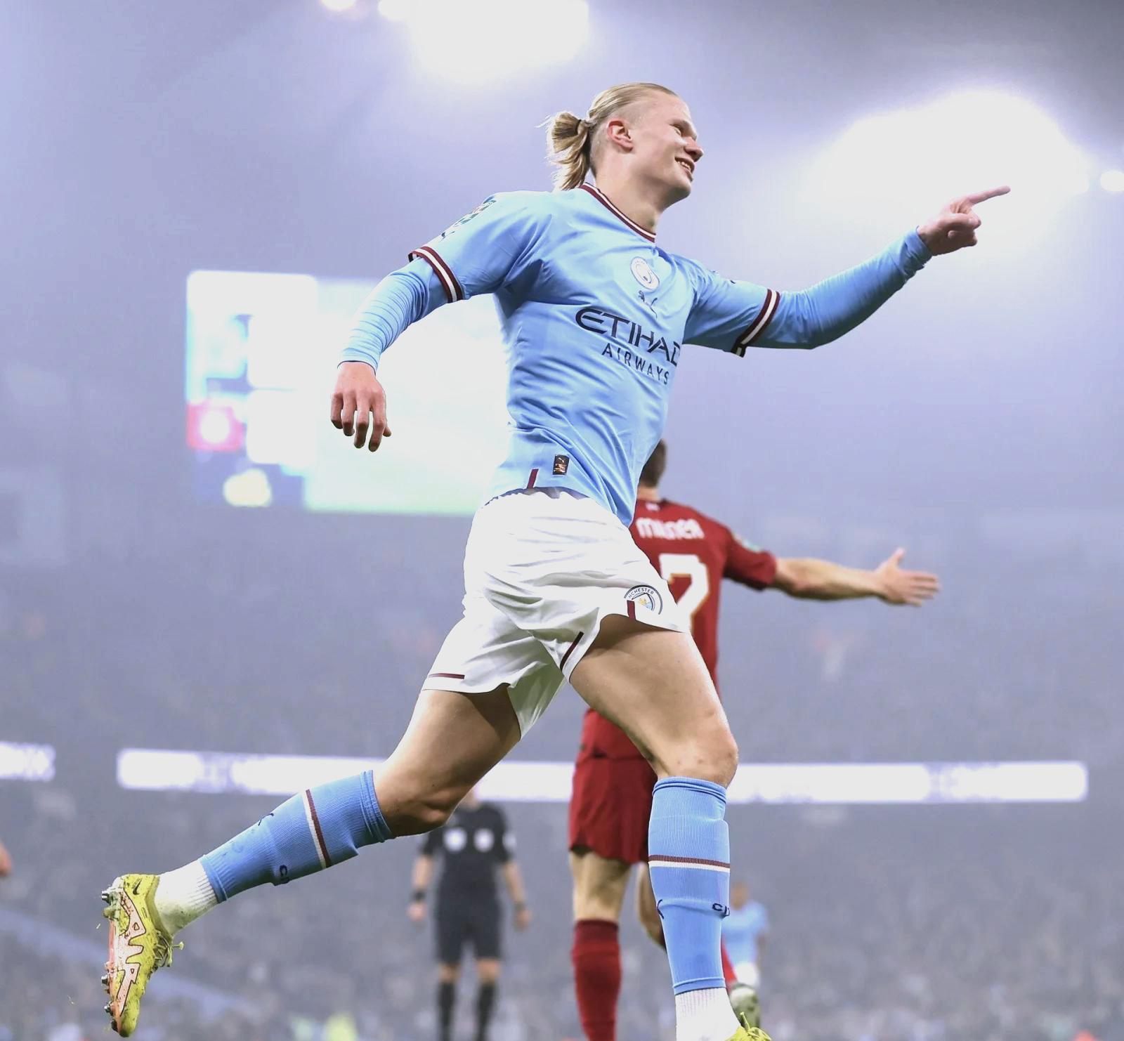 随机哈兰德连续二十场比赛得分超过最后时刻胜出，C9不断突破！